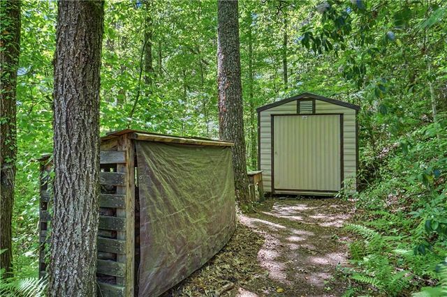 102 Moses Road, Rabun Gap, GA 30568