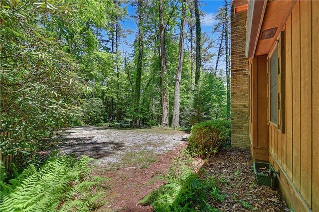 102 Moses Road, Rabun Gap, GA 30568