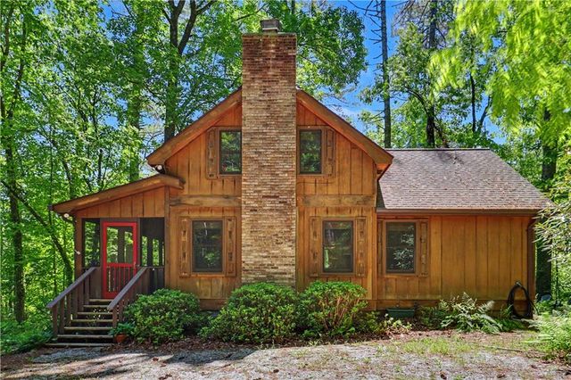 102 Moses Road, Rabun Gap, GA 30568