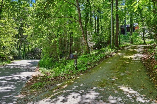 102 Moses Road, Rabun Gap, GA 30568