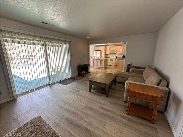 12945 Lakeland, Clearlake Oaks, CA 95423