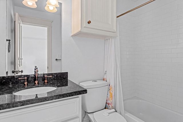 640 W 17th Street, Houston, TX 77008