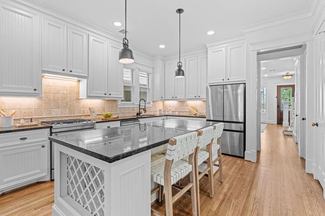 640 W 17th Street, Houston, TX 77008
