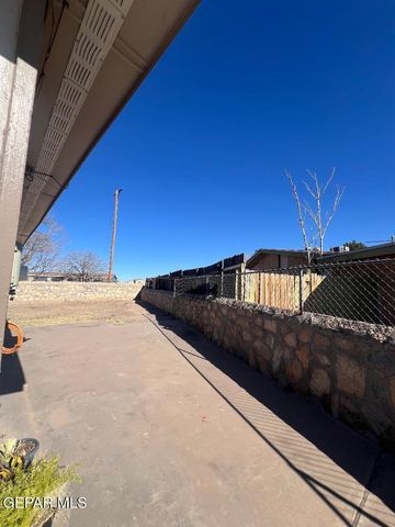 8763 CLAVEL Drive, El Paso, TX 79907