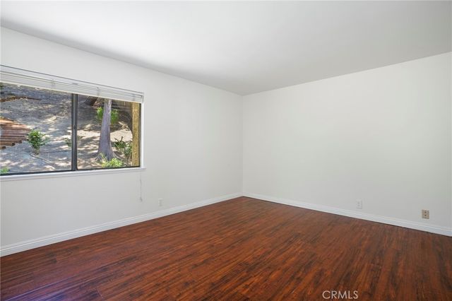 6820 Eaglehaven Lane, Oak Park, CA 91377