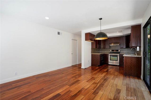 6820 Eaglehaven Lane, Oak Park, CA 91377