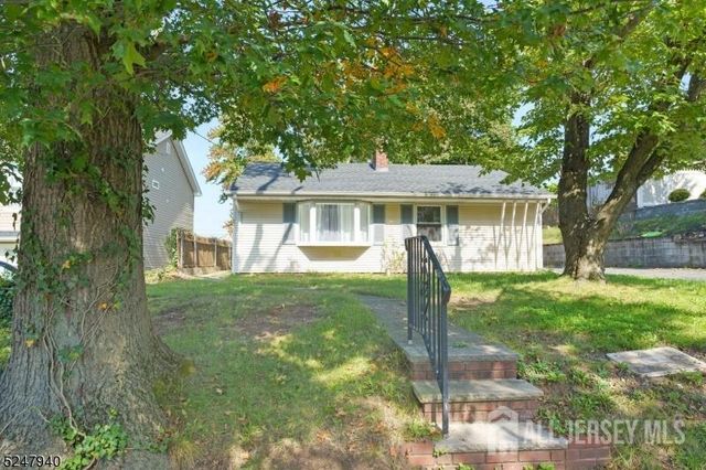 67 Woodland Avenue, Woodbridge Proper, NJ 08863
