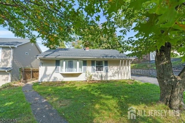 67 Woodland Avenue, Woodbridge Proper, NJ 08863