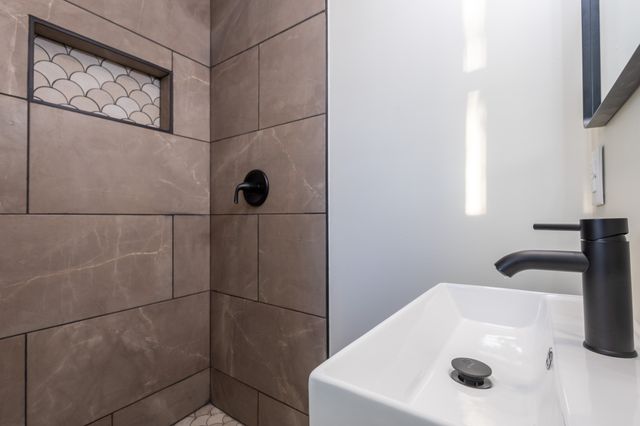 205 Hazelnut Ct, Clarksville, TN 37042