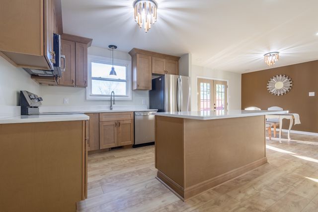 205 Hazelnut Ct, Clarksville, TN 37042