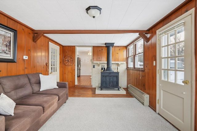 4785 Meadow View W, Brookfield, WI 53005