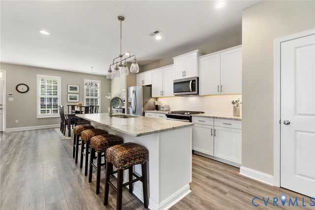 14387 Michaux Village Dr, Midlothian, VA 23113