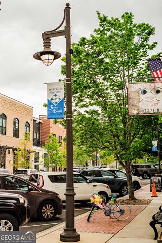 5520 Tullis Drive 128A, Gainesville, GA 30507