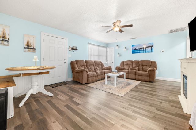 2416 Crill Ave, Palatka, FL 32177