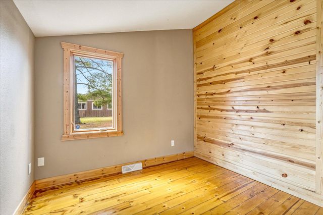 17678 Edgewater Road NE, Pine City, MN 55063