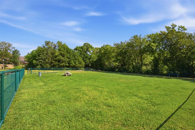 3504 Maroon Creek Road, Aubrey, TX 76227