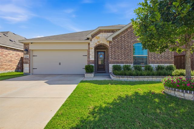 3504 Maroon Creek Road, Aubrey, TX 76227