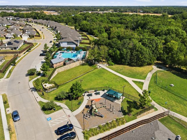 3504 Maroon Creek Road, Aubrey, TX 76227