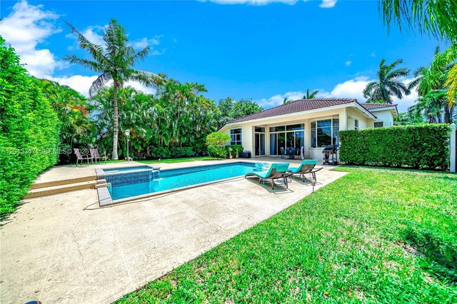 1241 S 13th Avenue, Hollywood, FL 33019