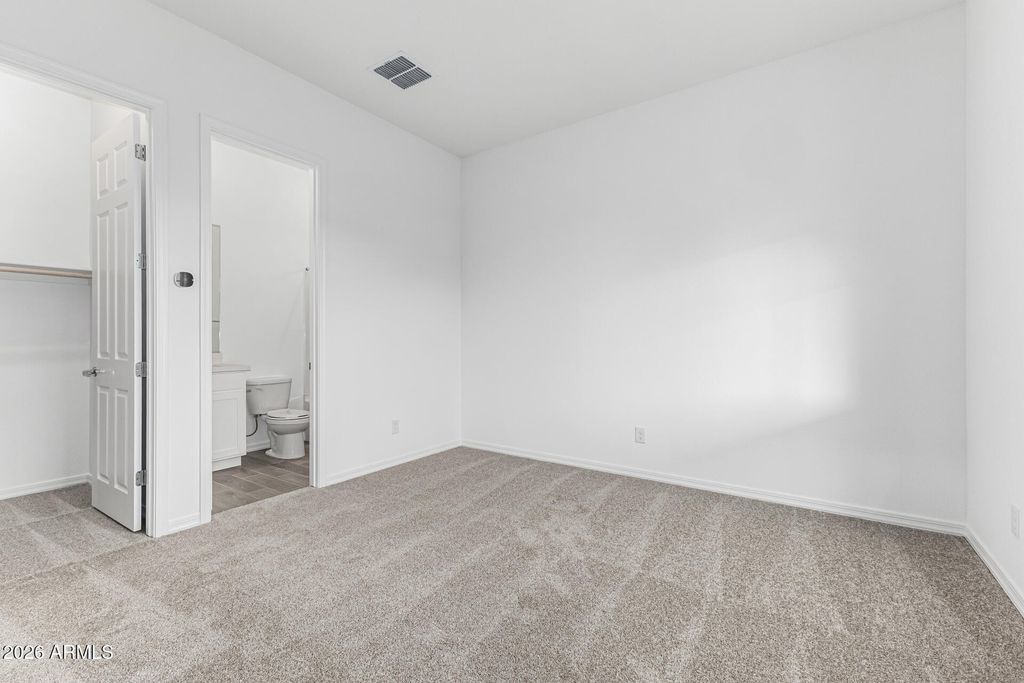 Image 12 of property listing at 18369 W YAVAPAI Street, Goodyear, AZ 85338