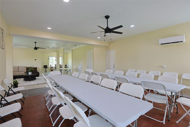14512 FM 812, Del Valle, TX 78617