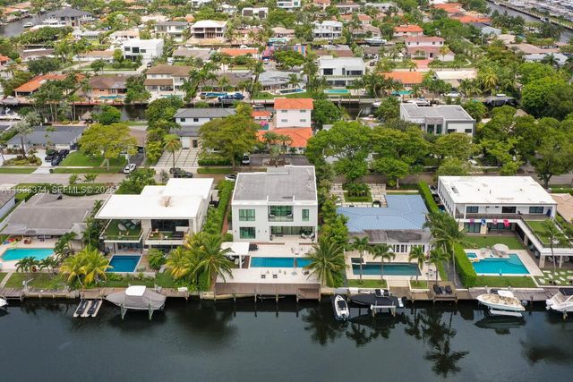 13145 Coronado Ln, North Miami, FL 33181