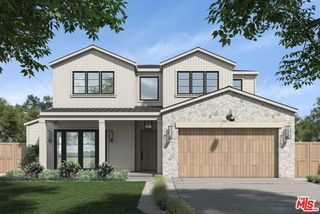 7831 Beland Avenue, Los Angeles, CA 90045