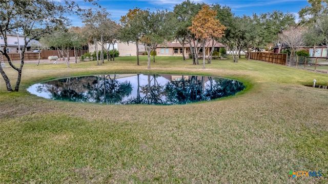 249 Post Oak Bend, Inez, TX 77968