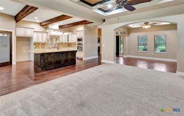 249 Post Oak Bend, Inez, TX 77968