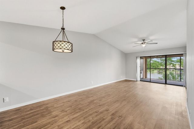 1033 Banks Road 203, Margate, FL 33063