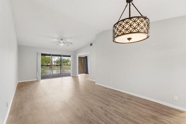 1033 Banks Road 203, Margate, FL 33063