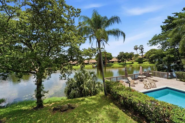 1033 Banks Road 203, Margate, FL 33063