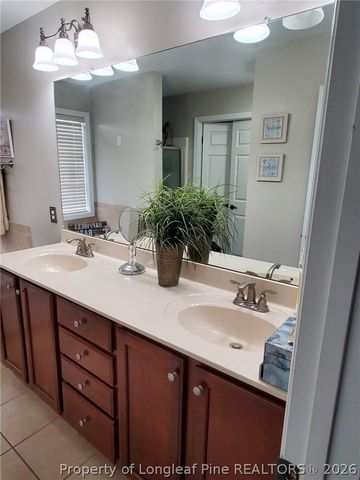 174 Harlon Court, Raeford, NC 28376