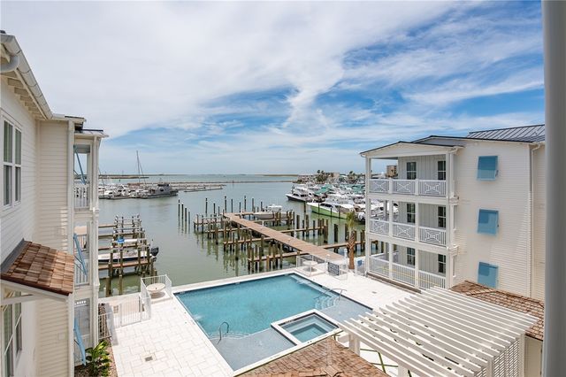 136 W Cotter Ave 11, Port Aransas, TX 78373