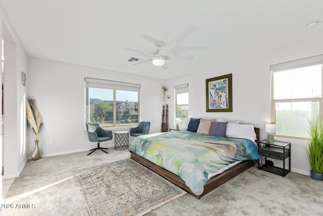 1317 E FREMONT Road, Phoenix, AZ 85042