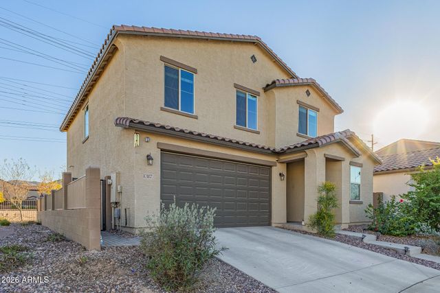 1317 E FREMONT Road, Phoenix, AZ 85042