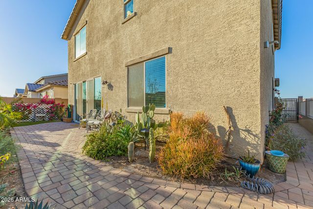 1317 E FREMONT Road, Phoenix, AZ 85042