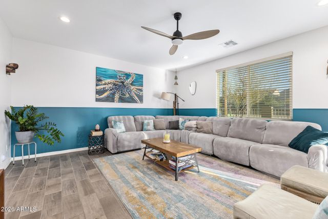 1317 E FREMONT Road, Phoenix, AZ 85042