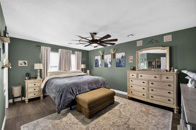 7906 N 131st East Avenue, Owasso, OK 74055