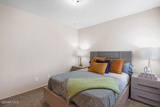 7324 Fray Garcia Way, El Paso, TX 79934