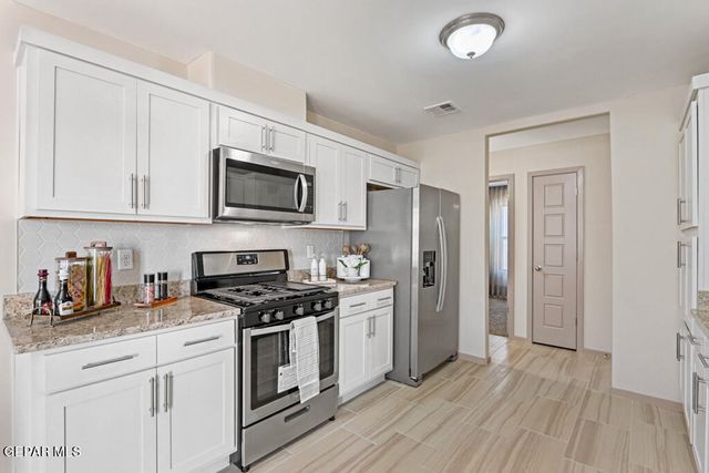 7324 Fray Garcia Way, El Paso, TX 79934