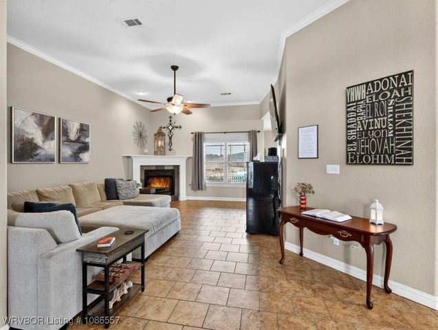 1407 N Camp Trail, Van Buren, AR 72956