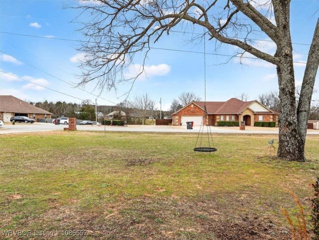 1407 N Camp Trail, Van Buren, AR 72956