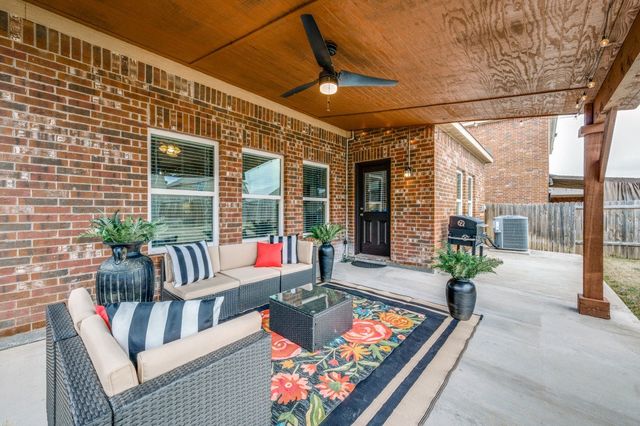 120 Aaron Street, Anna, TX 75409