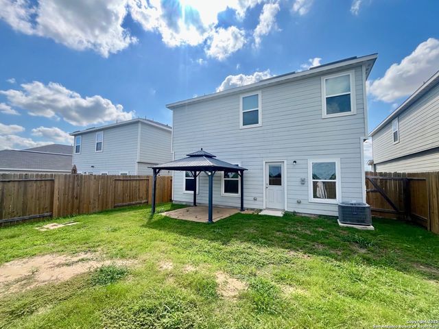 3911 Trail De Paris, New Braunfels, TX 78132