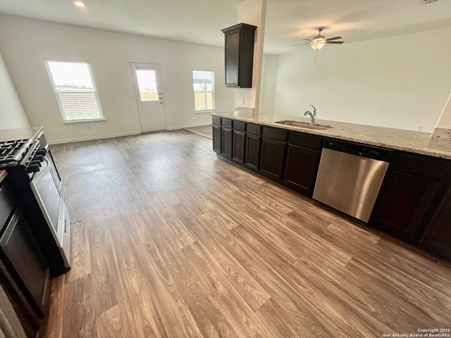 3911 Trail De Paris, New Braunfels, TX 78132