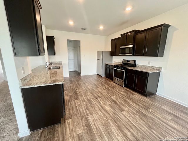 3911 Trail De Paris, New Braunfels, TX 78132