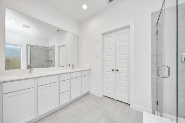 11806 Royal Willow Lane, Houston, TX 77066