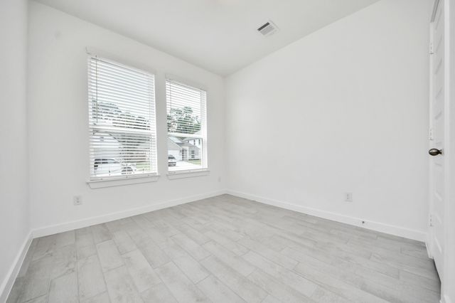 11806 Royal Willow Lane, Houston, TX 77066