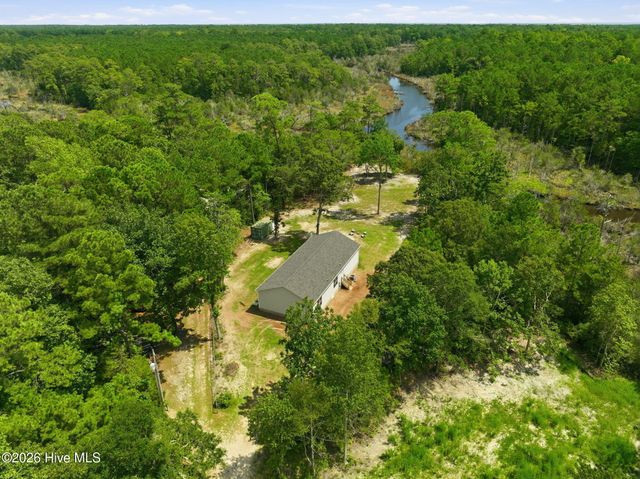 324 Clearview Drive, Holly Ridge, NC 28445